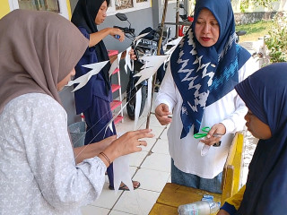 Gotong Royong Warga Sekolah Persiapkan TKA SDN 16 Anggrek